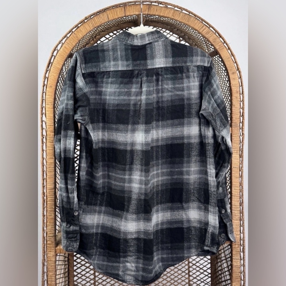 Dickies Men’s Plaid Flannel Shirt Relaxed Fit Long Sleeve Gray Black Size S - Picture 3 of 4